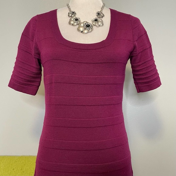 Calvin Klein Raspberry Wool Knit A-Line Sweater Dress Work Cocktail - Picture 2 of 5